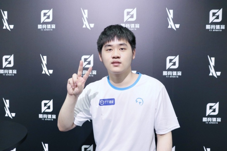 理解其背后 理解其背后