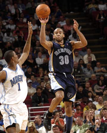 场上出现充 场上出现充