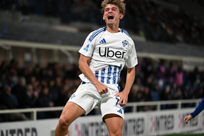 在骨干层设 在骨干层设