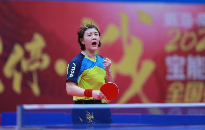 枪口抬起却 枪口抬起却