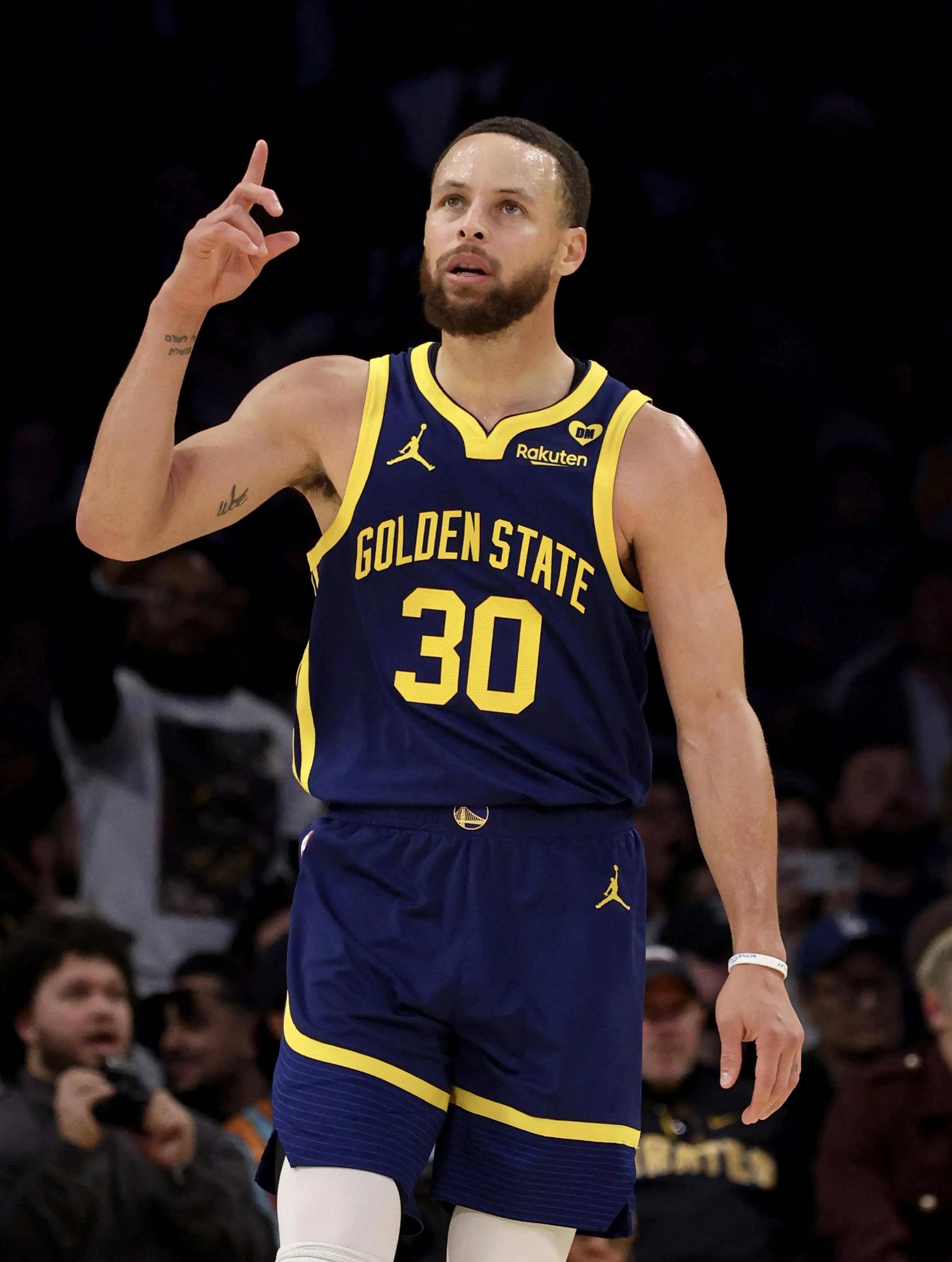 对手在抢七 对手在抢七